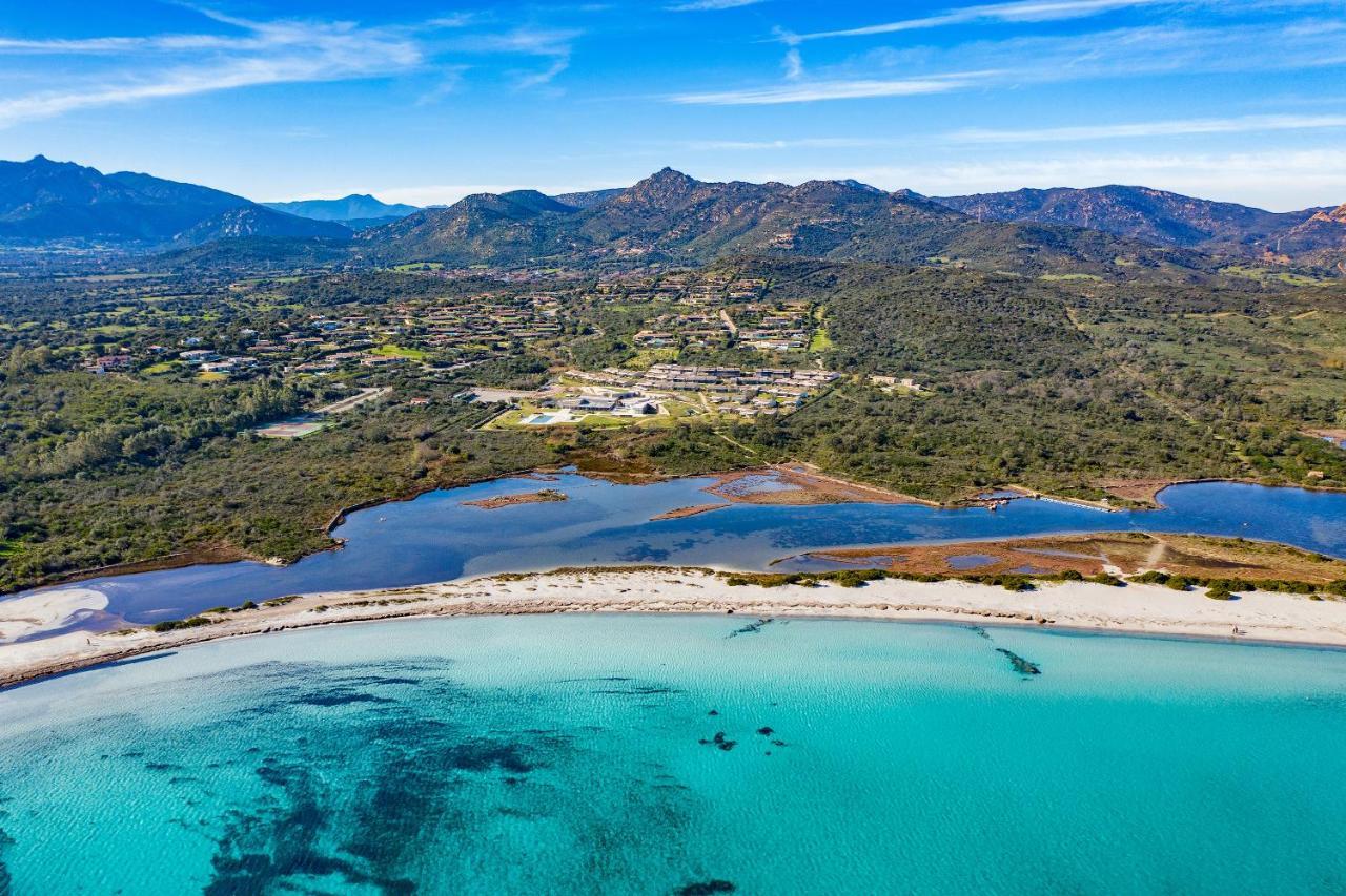 Baglioni Resort Sardinia - The Leading Hotels Of The World Сан Теодоро Екстериор снимка